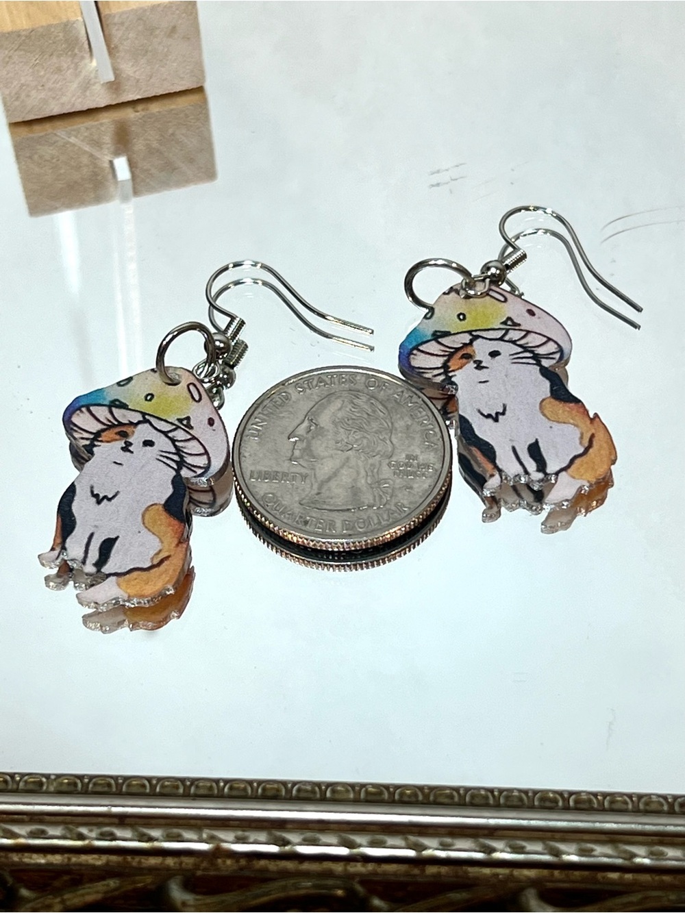 NEW 2D Cutout Pierced Earrings Cat Wearing Mushroom Hat | Lightweight - Picture 4 of 4
